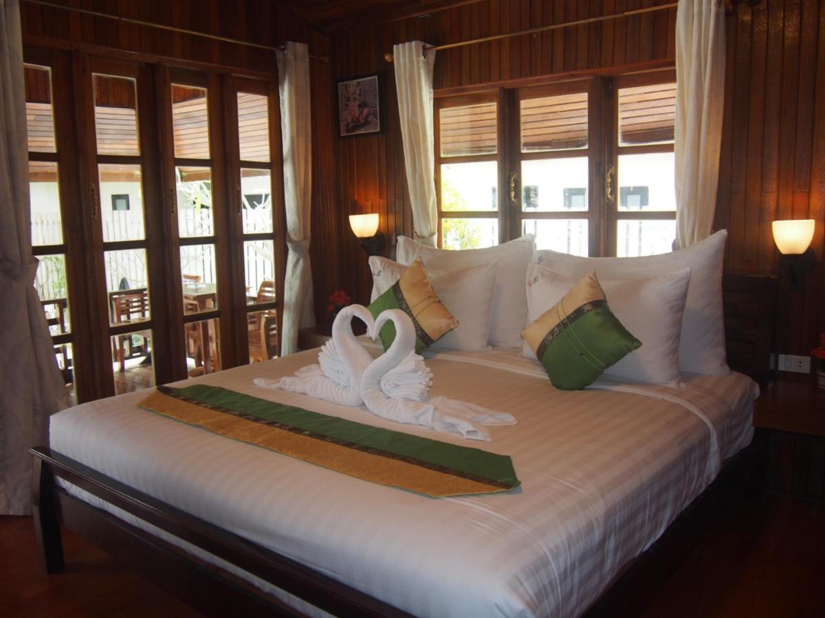 Chareena Beachside Koh Lipe Exterior foto