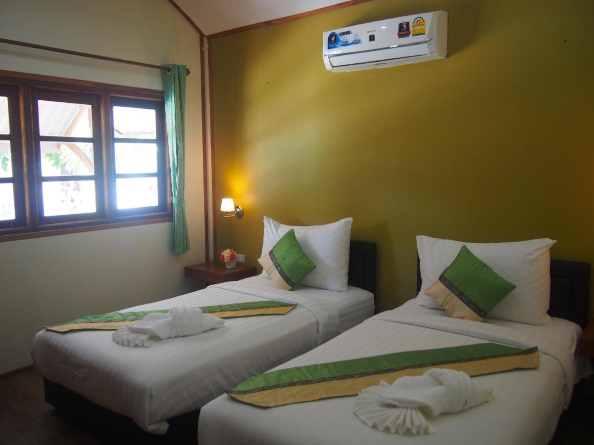 Chareena Beachside Koh Lipe Exterior foto